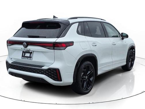 Opal White Pearl 2026 Volkswagen Tiguan 2.0T SE R-Line Black