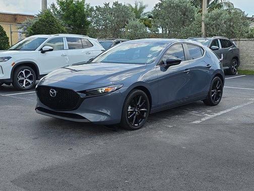 2023 Mazda Mazda3 Carbon Edition