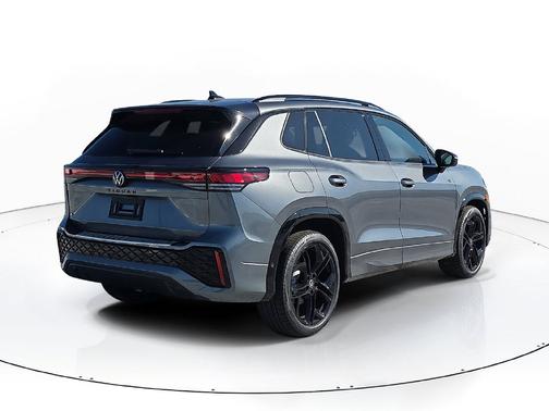 Platinum Gray Metallic 2026 Volkswagen Tiguan 2.0T SE R-Line Black
