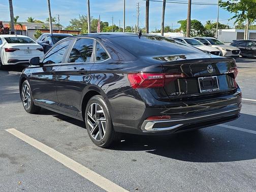 2022 Volkswagen Jetta 1.5T SEL