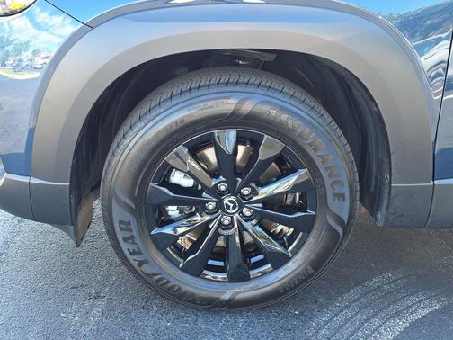 2025 Mazda CX-50 2.5 S Preferred Package