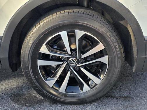 2023 Volkswagen Tiguan 2.0T S