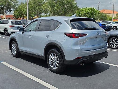 2023 Mazda CX-5 2.5 S Preferred Package