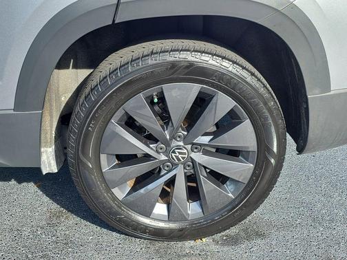 2024 Volkswagen Taos 1.5T S