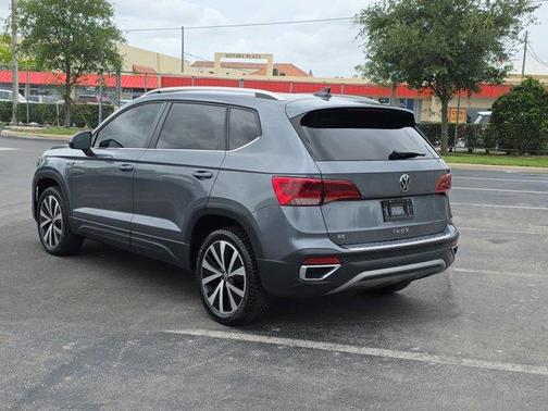 2022 Volkswagen Taos 1.5T SE