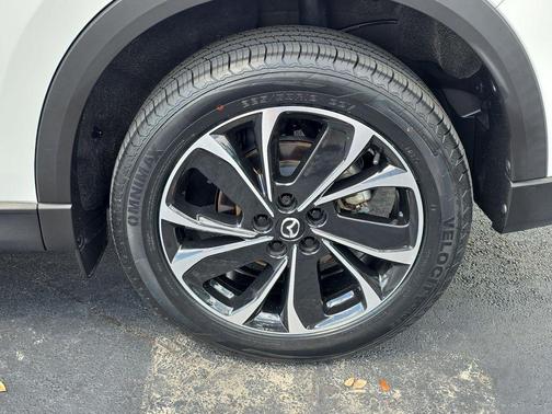 2023 Mazda CX-5 Premium Plus