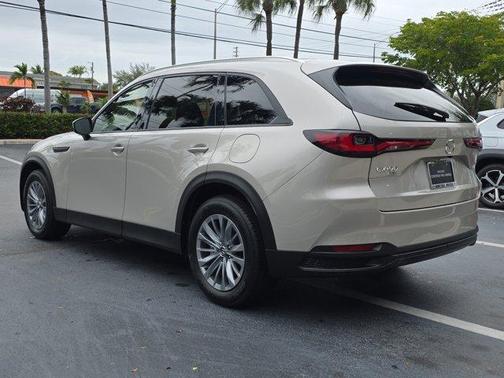 2024 Mazda CX-90 Preferred Plus
