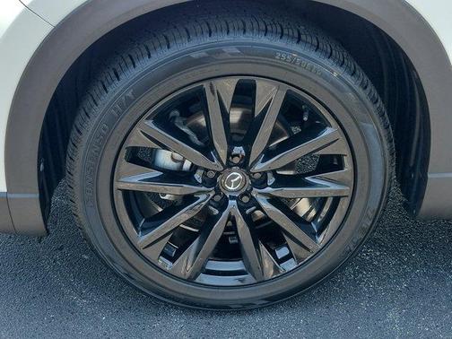 2022 Mazda CX-9 Touring Plus