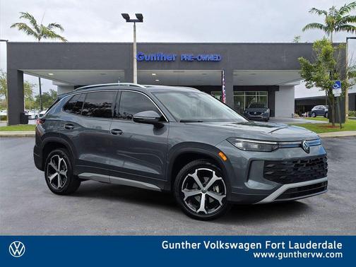 2025 Volkswagen Tiguan 2.0T SE