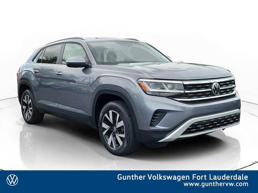 Platinum Gray Metallic 2022 Volkswagen Atlas Cross Sport 2.0T SE