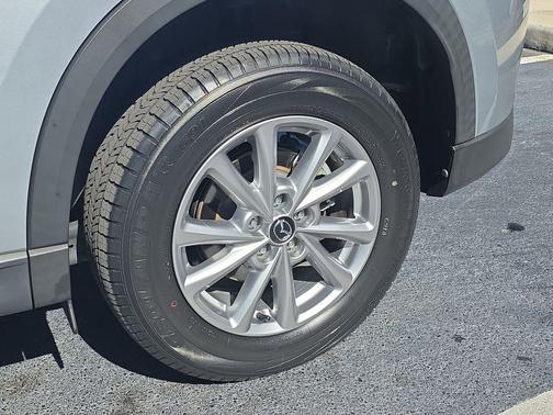 2023 Mazda CX-5 2.5 S Preferred Package