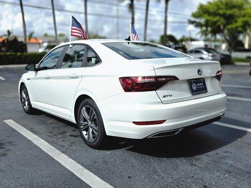 2020 Volkswagen Jetta 1.4T R-Line