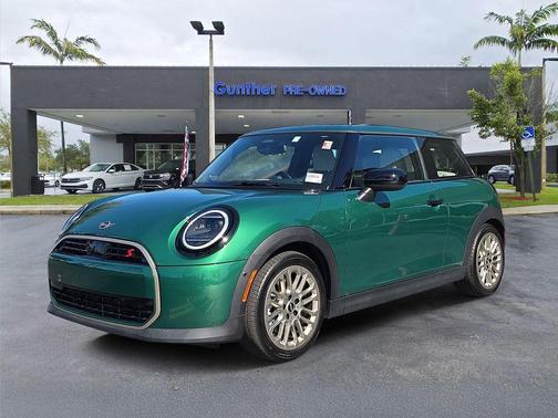 2025 MINI Hardtop 