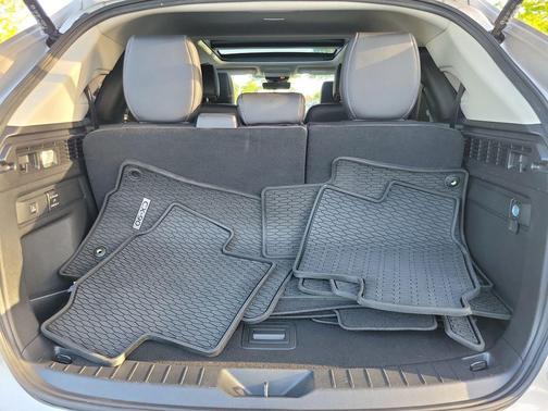 Platinum Quartz Metallic 2024 Mazda CX-90 PHEV Premium