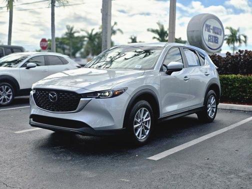 2023 Mazda CX-5 2.5 S Preferred Package