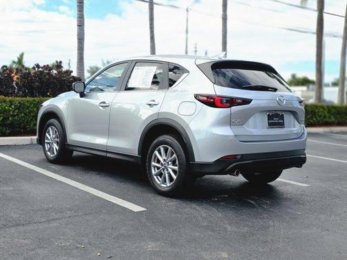 2023 Mazda CX-5 2.5 S Preferred Package