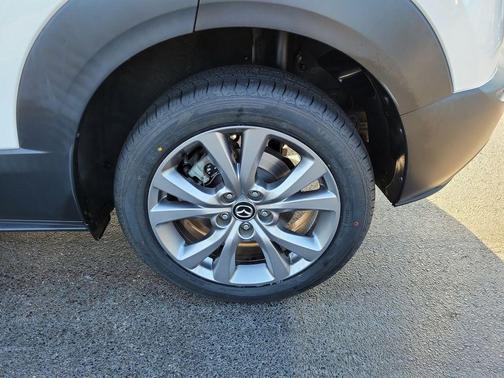 Snowflake White Pearl 2023 Mazda CX-30 2.5 S Preferred Package