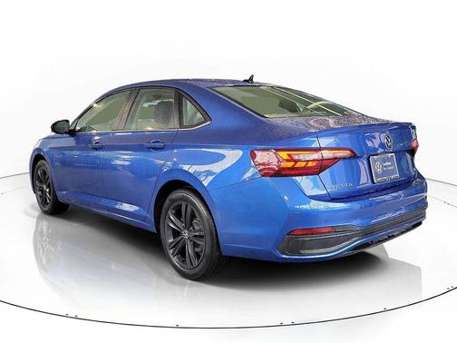 Rising Blue Metallic 2024 Volkswagen Jetta 1.5T SE