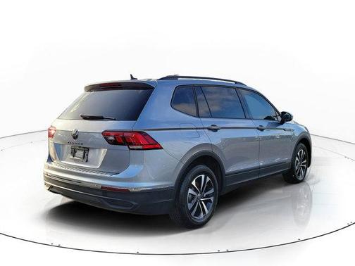 Pyrite Silver Metallic 2024 Volkswagen Tiguan 2.0T S