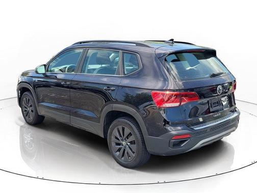 Deep Black Pearl Effect 2023 Volkswagen Taos 1.5T S