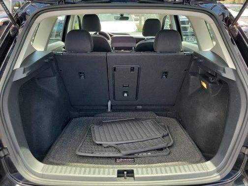 Deep Black Pearl Effect 2023 Volkswagen Taos 1.5T S