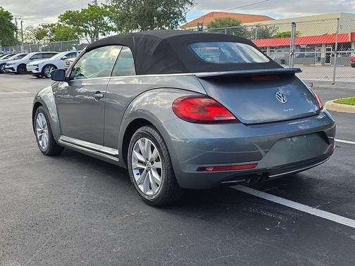 2017 Volkswagen Beetle 1.8T Classic