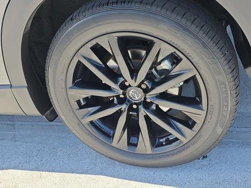 2022 Mazda CX-9 Touring Plus