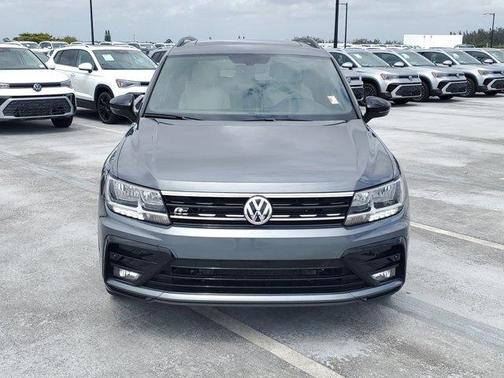 2021 Volkswagen Tiguan 2.0T SE R-Line Black