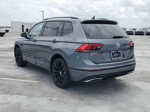 2021 Volkswagen Tiguan 2.0T SE R-Line Black