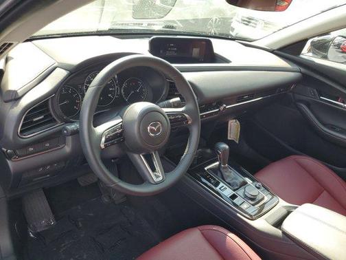 2024 Mazda CX-30 CE