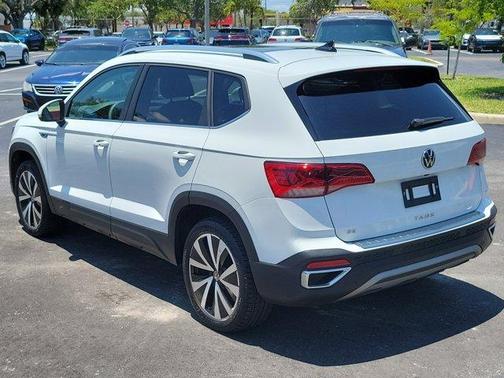 2022 Volkswagen Taos 1.5T SE