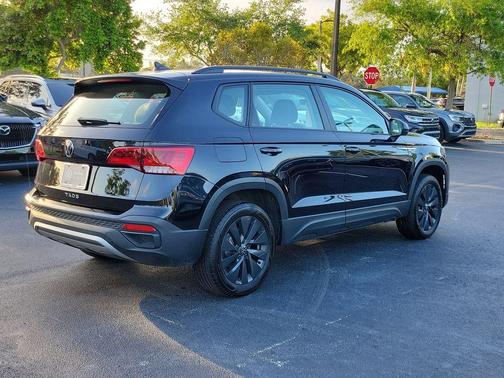 2024 Volkswagen Taos 1.5T S