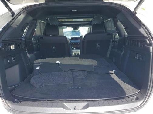 2024 Mazda CX-90 PHEV Premium Plus