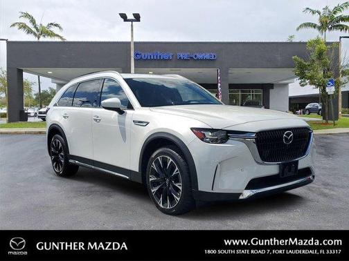 2024 Mazda CX-90 PHEV Premium Plus