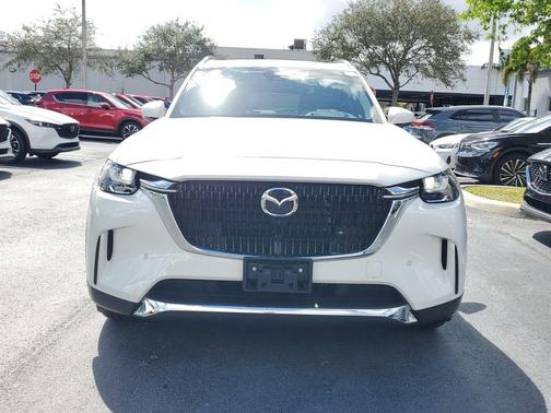 2024 Mazda CX-90 PHEV Premium Plus