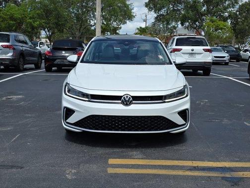2025 Volkswagen Jetta 1.5T SE