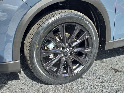 2023 Mazda CX-5 Carbon Edition