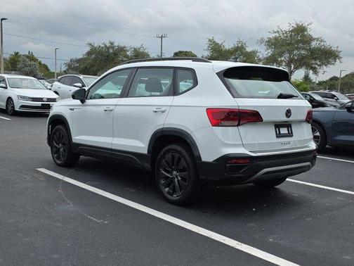 2022 Volkswagen Taos 1.5T S