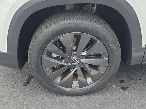 2022 Volkswagen Taos 1.5T S