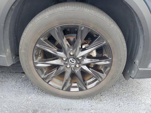 2022 Mazda CX-5 Carbon Edition