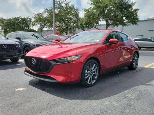 Soul Red Crystal Metallic 2025 Mazda Mazda3 FWD w/Preferred Package
