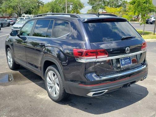 2022 Volkswagen Atlas 3.6L SE w/Technology