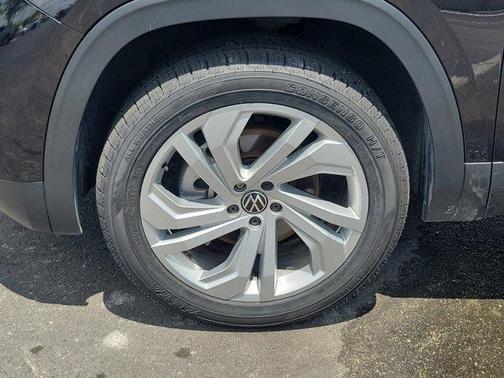 2022 Volkswagen Atlas 3.6L SE w/Technology