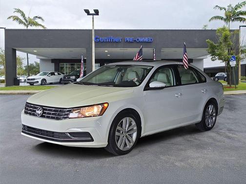 2019 Volkswagen Passat 2.0T Wolfsburg