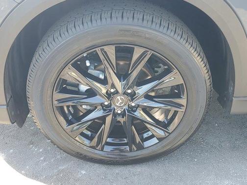2023 Mazda CX-5 Carbon Edition