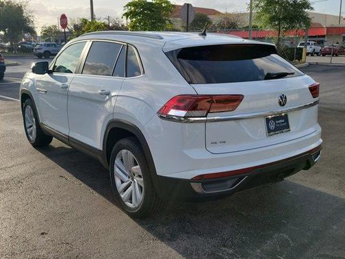 2022 Volkswagen Atlas Cross Sport 3.6L V6 SE w/Technology