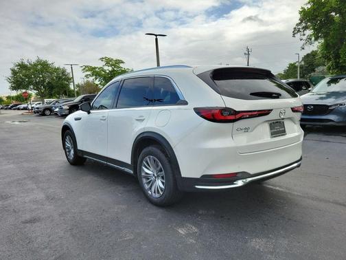 Rhodium White Metallic 2024 Mazda CX-90 Premium