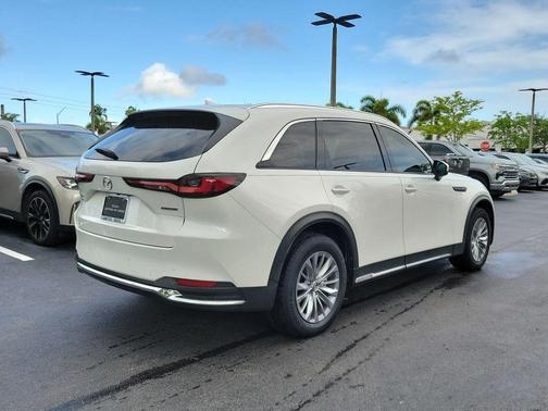 Rhodium White Metallic 2024 Mazda CX-90 Premium