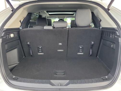 Rhodium White Metallic 2024 Mazda CX-90 Premium