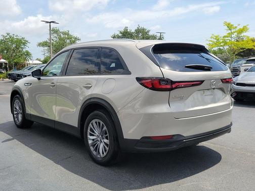 Platinum Quartz Metallic 2024 Mazda CX-90 PHEV Preferred